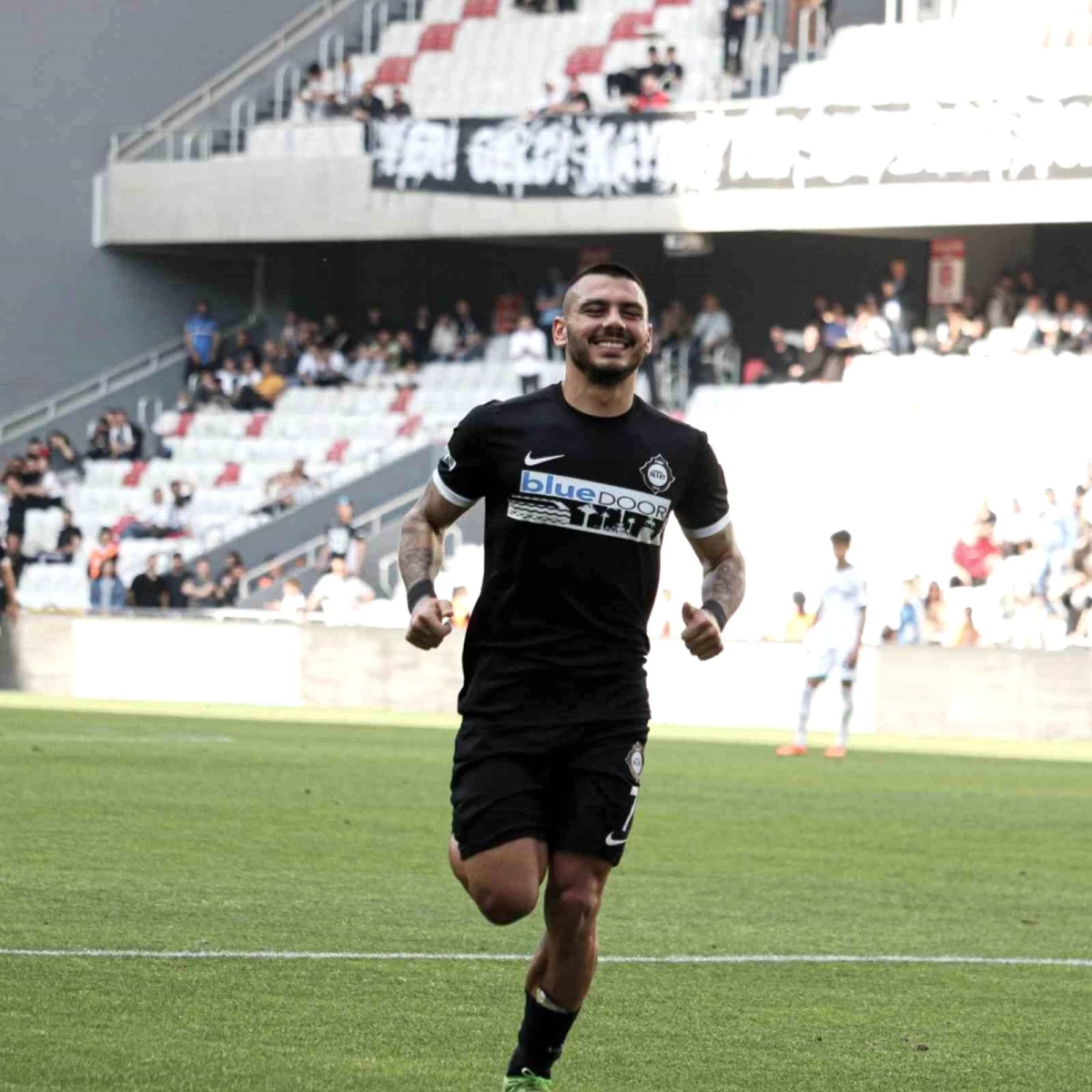 Altay\'ın genç oyuncusu Eren Erdoğan 5 asist ve 2 golle 7 gole doğrudan katkı sağladı