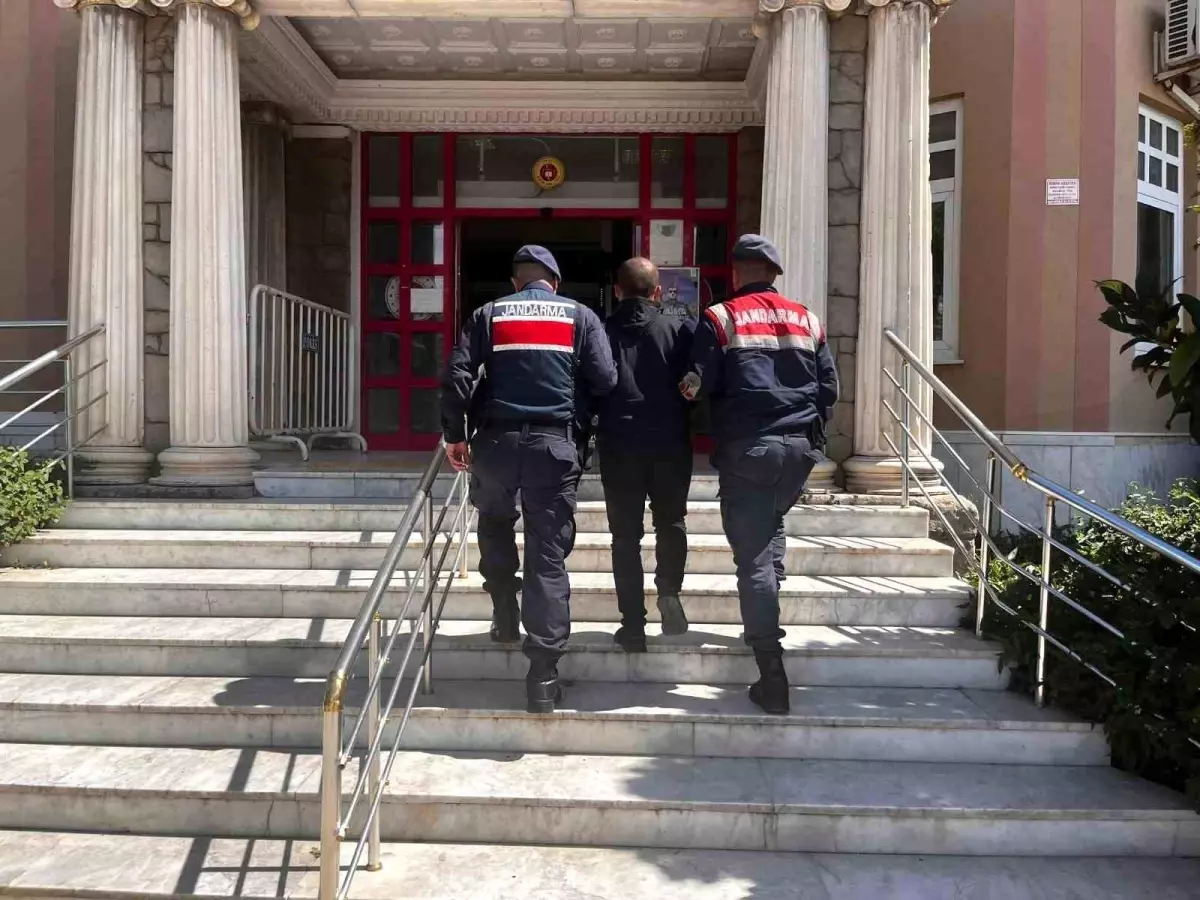 Aydın\'da Aranan 8 Kişi Jandarma Tarafından Yakalandı