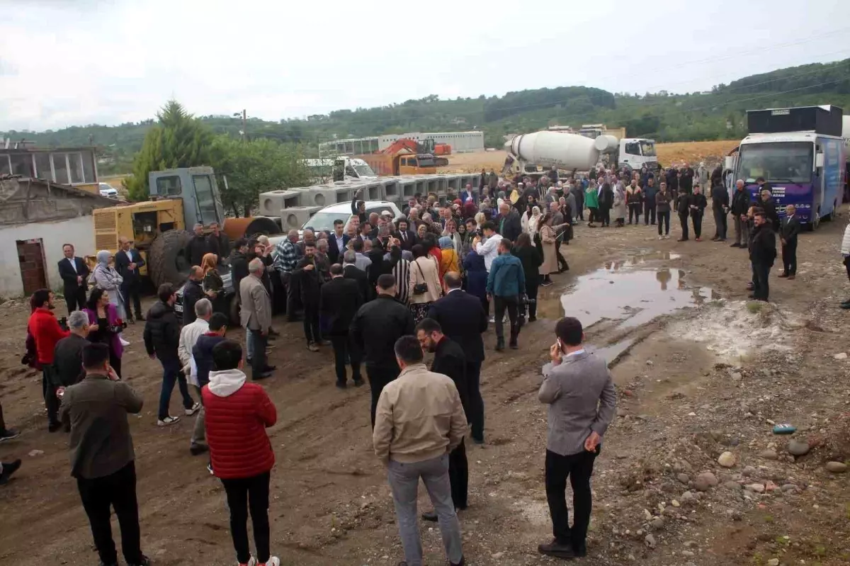 Milli Eğitim Bakanı Ünye-Akkuş-Niksar yolunun ekonomik önemini vurguladı