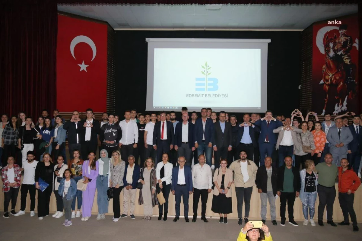 Edremit Belediye Başkanı Selman Hasan Arslan Gençlerle Buluştu