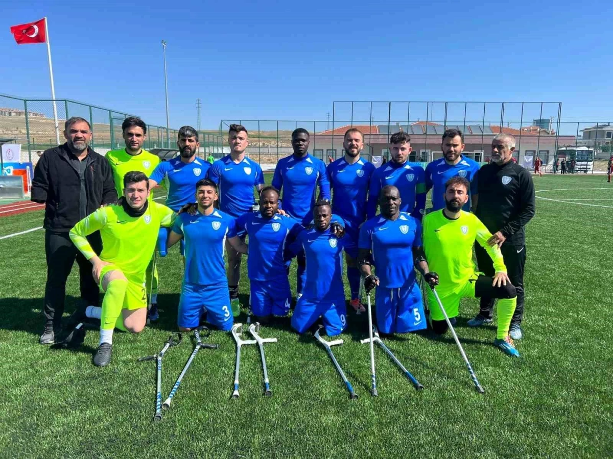 Şahinbey Belediye Gençlik ve Spor Kulübü Ampute Futbol Takımı ODTÜ\'yü 6-2 Mağlup Etti