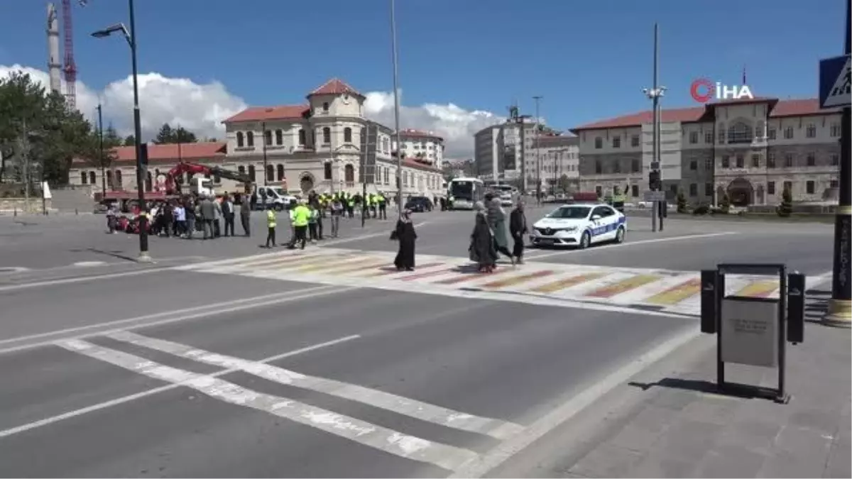 Sivas\'ta Trafik Haftası kutlandı, hedef yüzde 50 azaltmak