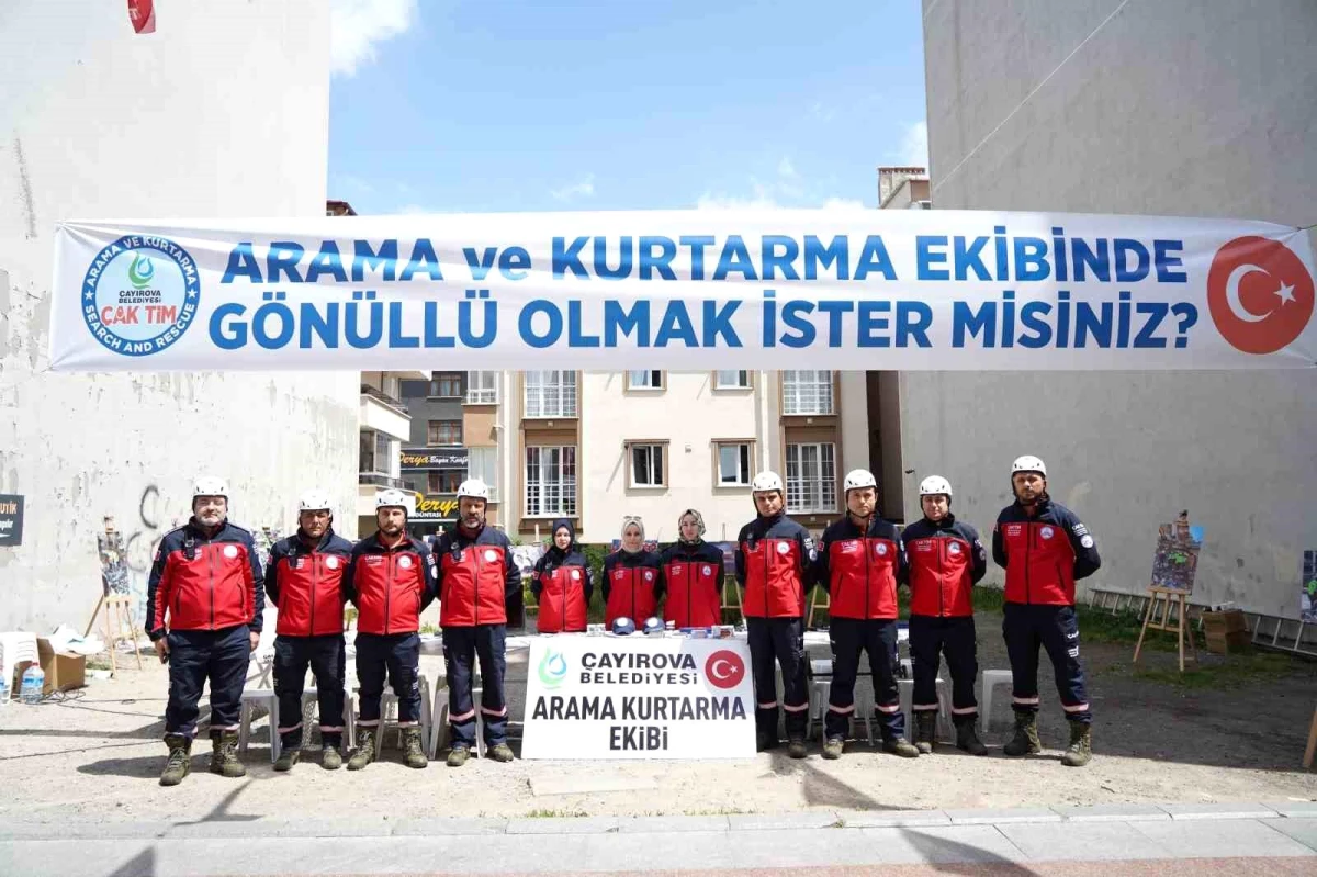 Çayırova Belediyesi Arama Kurtarma Ekibi Gönüllü Kayıt Standı Açtı