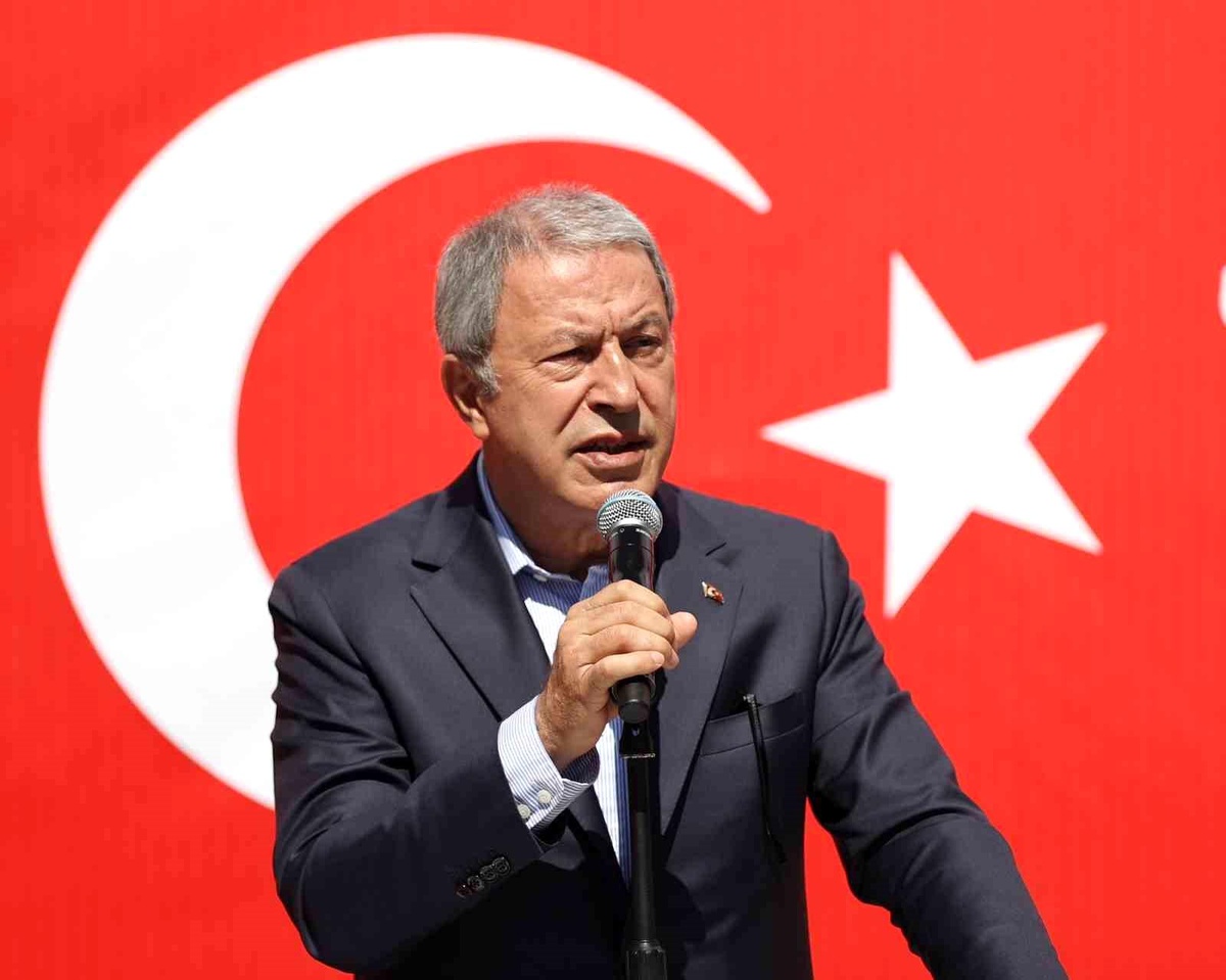 Milli Savunma Bakanı Hulusi Akar: Güçlü ve büyük Türkiye için terör konusunda taviz yok