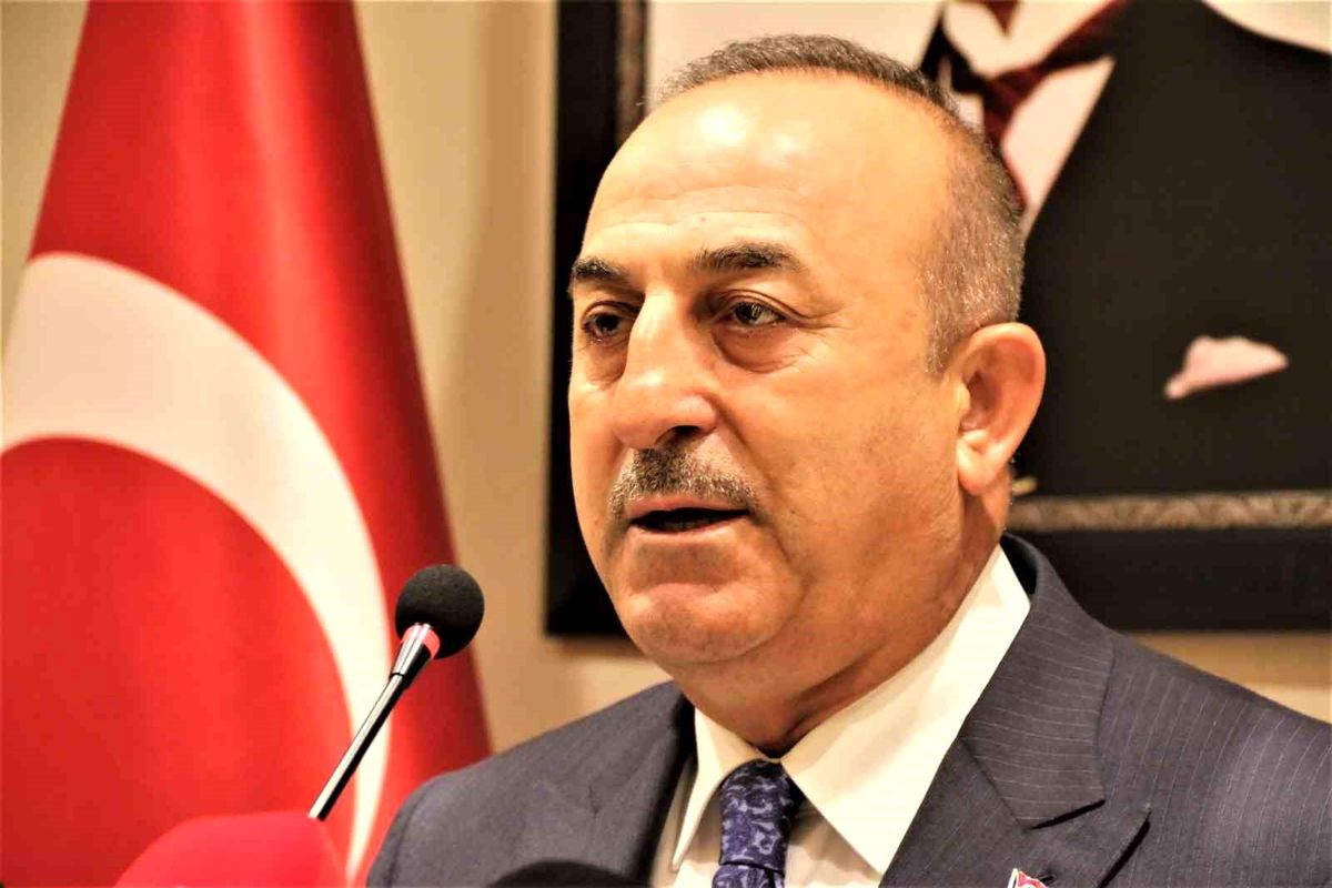 Bakan Çavuşoğlu\'ndan sığınmacı açıklaması