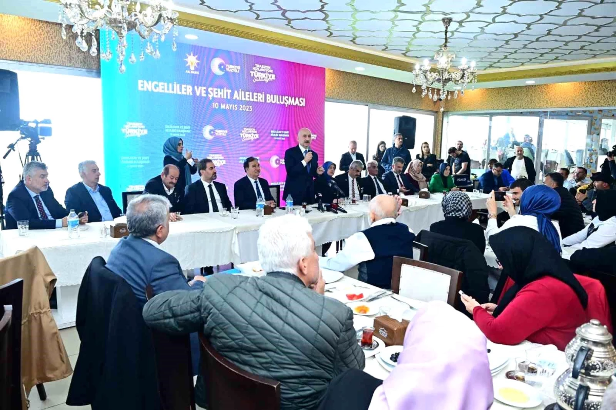 Bakan Karaismailoğlu: "Bütün Türkiye düşmanları bir cephede birleşmişler"