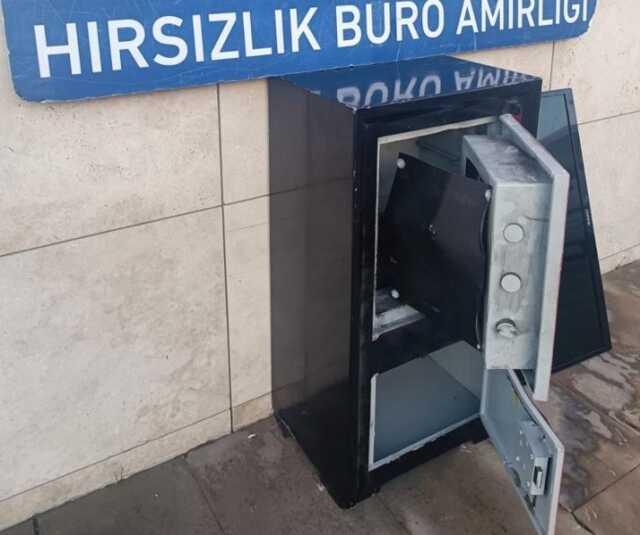 Bir garip kasa hırsızlığı: Kaptan seçtiler, pazu bandı yapıştırdıkları araçla işyerinden hırsızlık yaptılar