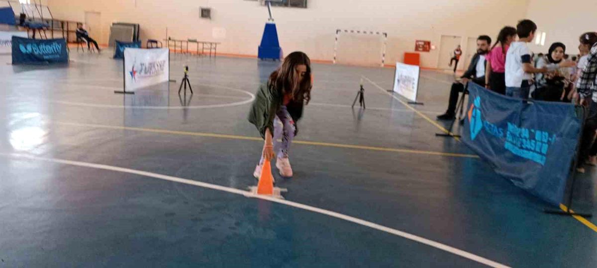 Dicle ilçesinde 700 öğrenciye yetenek taraması testi yapıldı