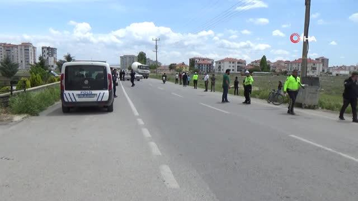 Karamanda otomobilin çarptığı 7 yaşındaki çocuk yaralandı