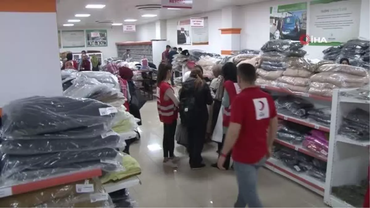 Kızılay Sosyal Market ile depremzedelerin yanında