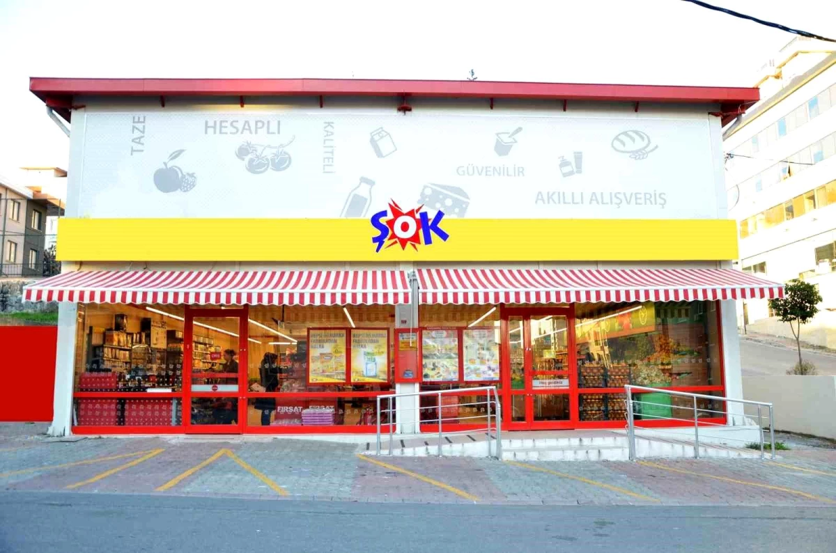 ŞOK Marketler\'in yılın ilk çeyreğinde net satış gelirleri artarken istihdamı da 46 bini aştı