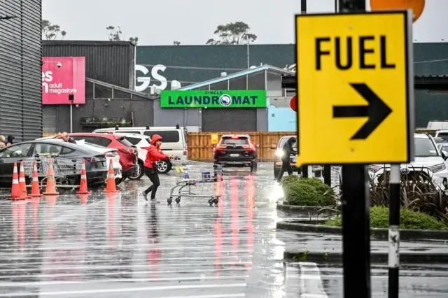 Yeni Zelanda'nın Auckland Kentinde Seller Nedeniyle Olağanüstü Hal İlan Edildi