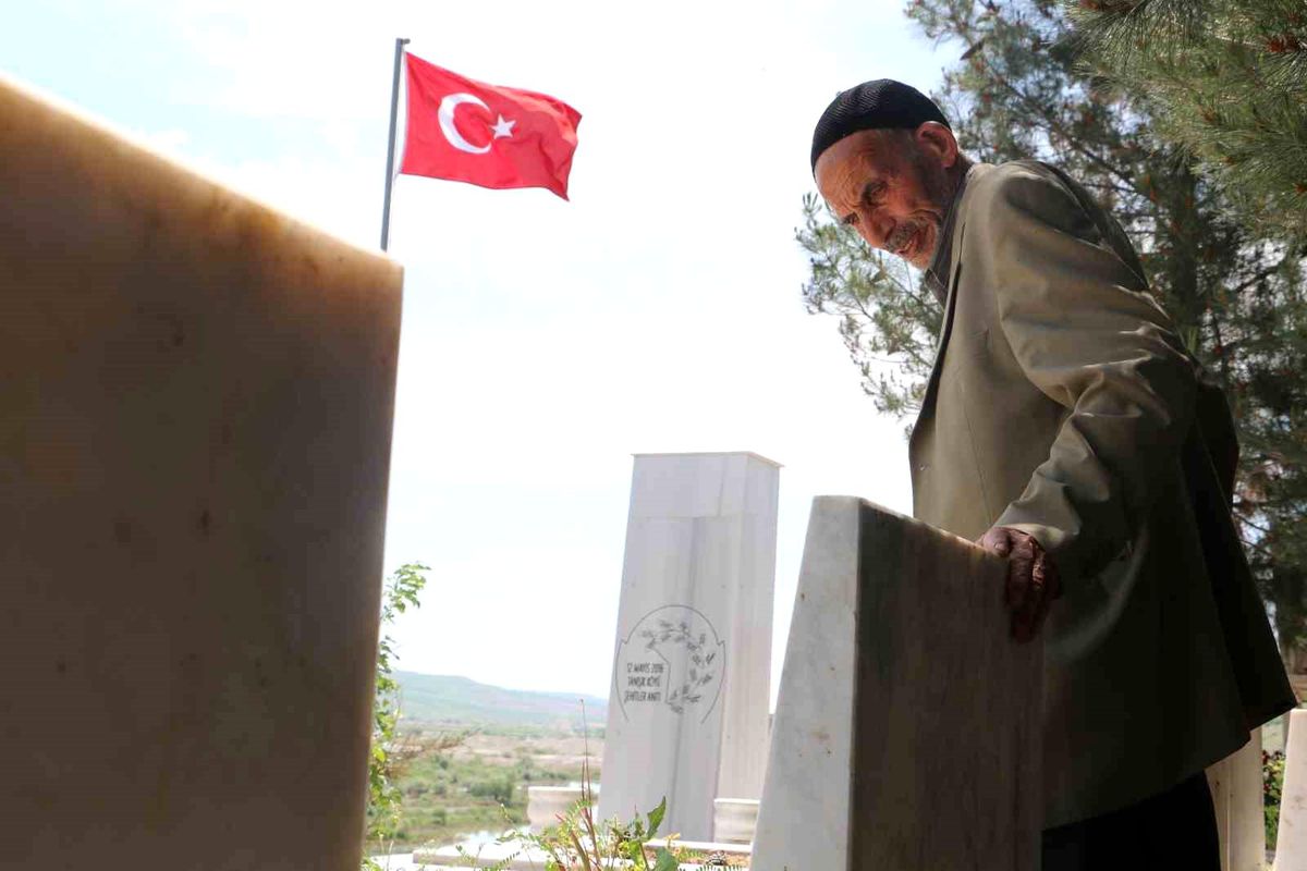 Diyarbakır\'da 7 yıl önce gerçekleşen PKK katliamı unutulmadı