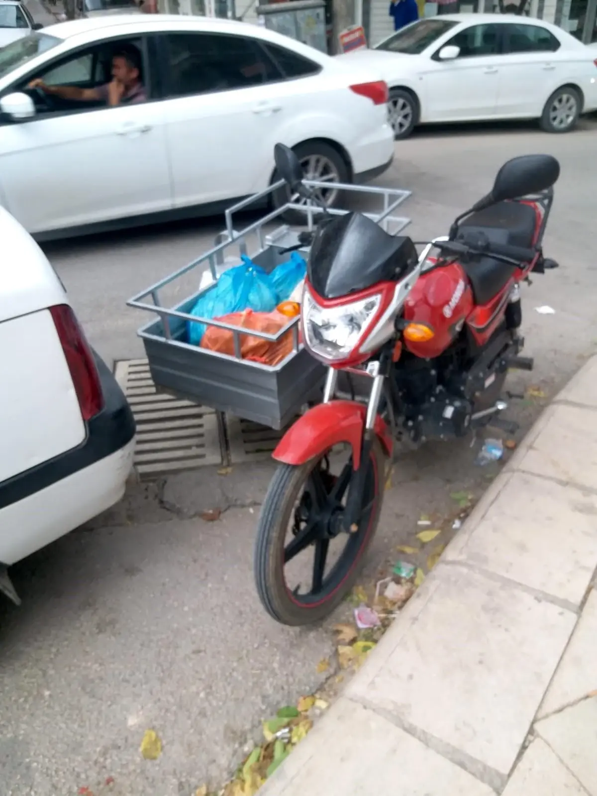 Elazığ\'da Sepetli Motosiklet Çalındı
