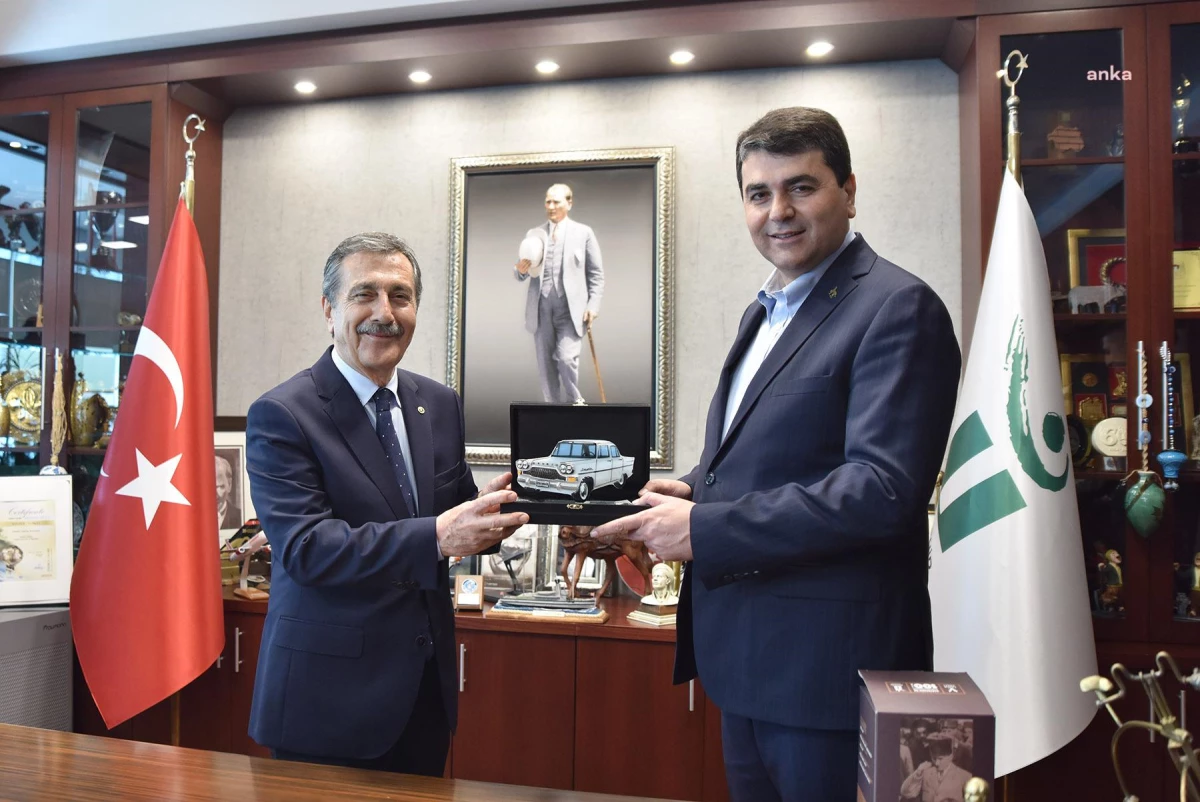 DP Genel Başkanı Gültekin Uysal Tepebaşı Belediye Başkanı Ahmet Ataç\'ı ziyaret etti