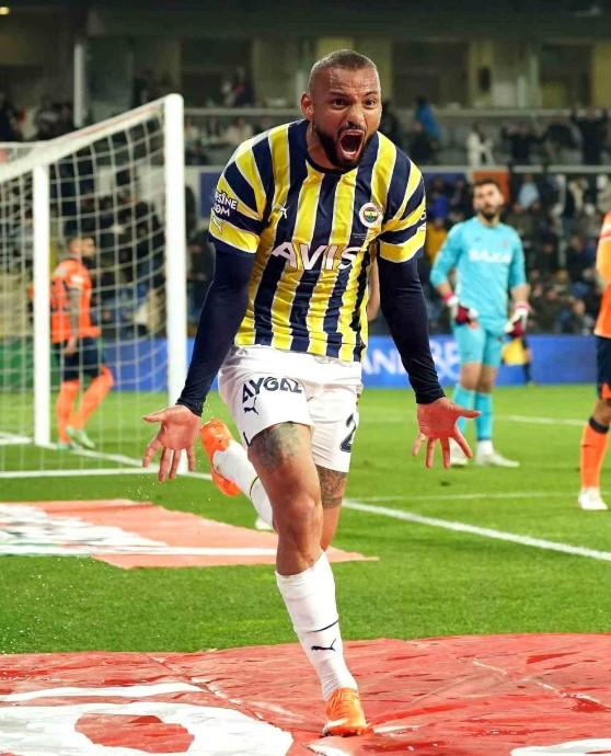 İtalyanlar sıraya girdi! Fenerbahçe'de Joao Pedro geldiği gibi gidiyor