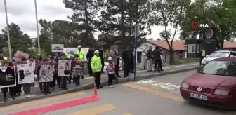 Öğrenciler trafik polisi oldu trafik kurallarına dikkat çekti