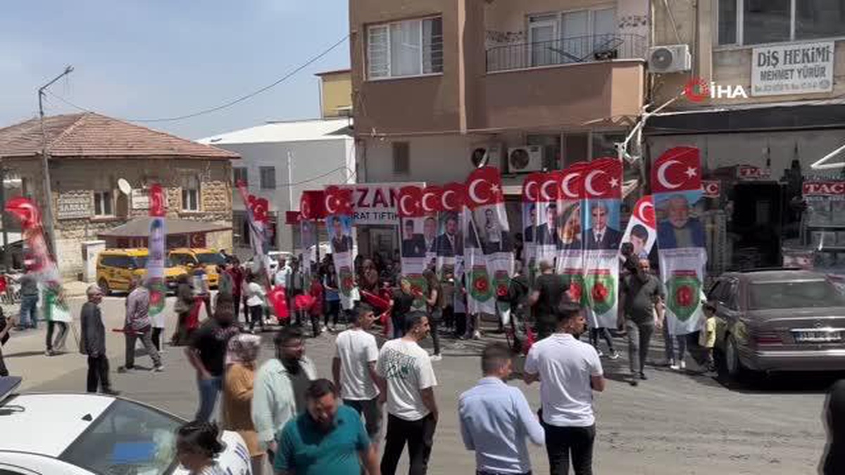Reyhanlı saldırısında hayatını kaybedenlerin yakınları sivil şehitlik istedi