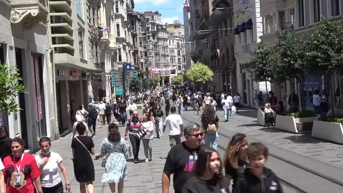 TÜİK verilerine göre Türkiye nüfusunun yüzde 67,9\'u yoğun kentlerde yaşıyor