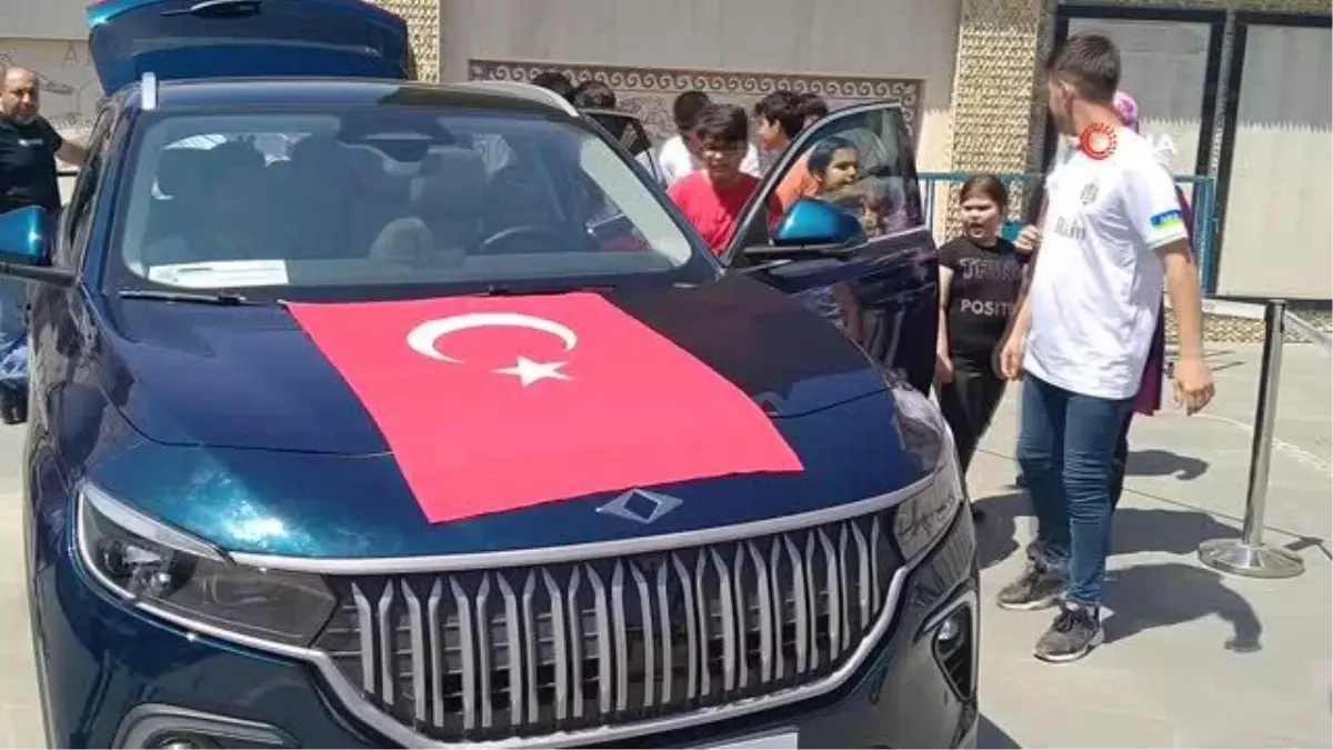 Türkiye\'nin Otomobili TOGG Erzinde Görücüye Çıktı