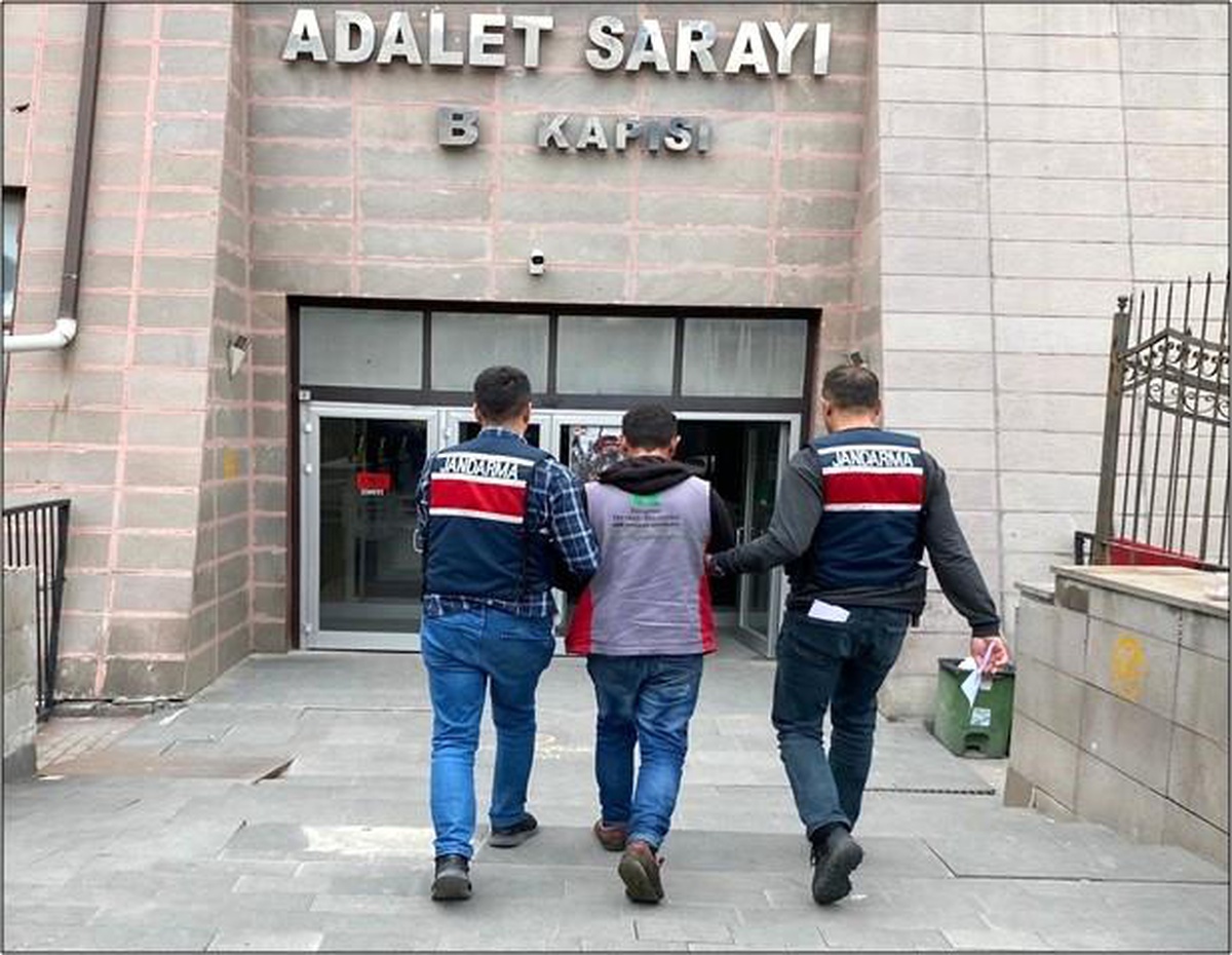 Eskişehir\'de Kaydı ve Hapis Cezası Bulunan Şahıs Yakalandı