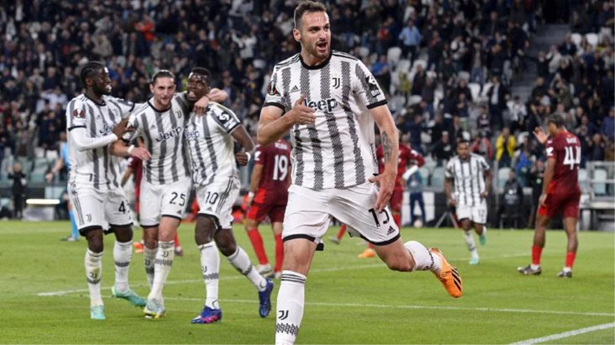 Avrupa Ligi finaline son dakikada bulduğu golle tutunan Juventus\'ta herkes, Bonucci\'nin başarısını konuşuyor