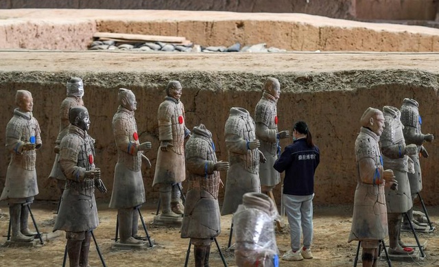 Çin'in Ünlü Terracotta Savaşçıları'nı 100 Milyondan Fazla Kişi Ziyaret Etti