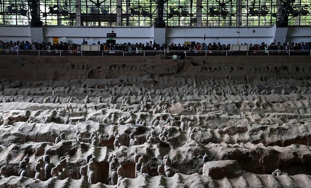 Çin'in Ünlü Terracotta Savaşçıları'nı 100 Milyondan Fazla Kişi Ziyaret Etti