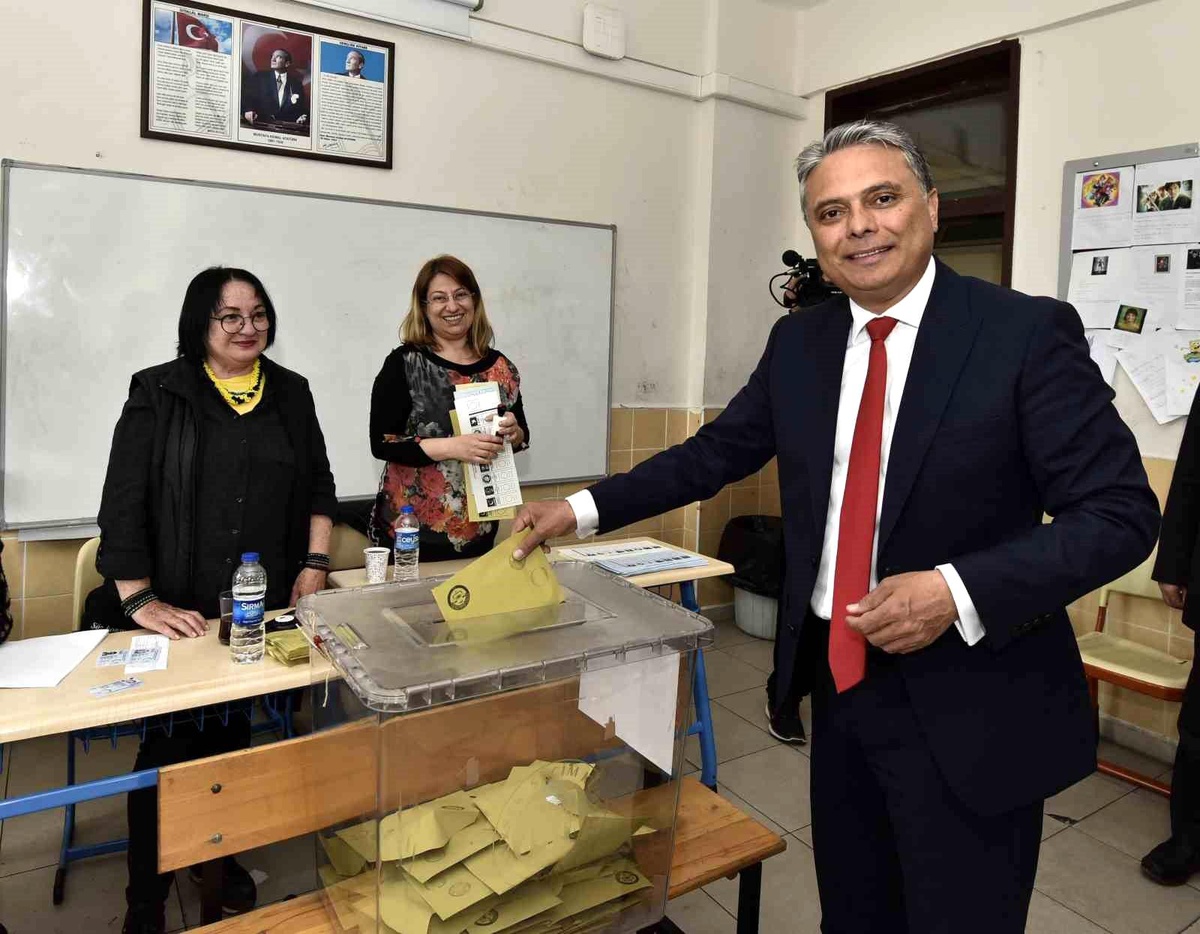 Antalya\'da seçimlerde engelli ve deprem bölgesindeki vatandaşlar için hazırlıklar tamam