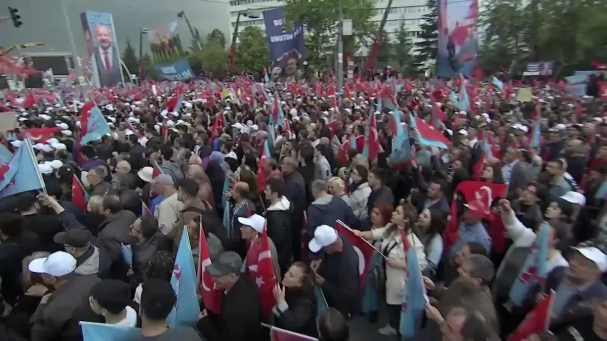 Meral Akşener: \'Recep Bey ve arkadaşlarını da emekli edeceğiz\'