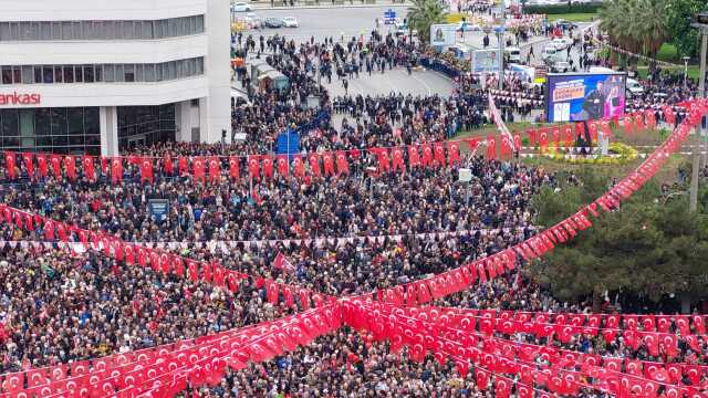 Millet İttifakı'nın Samsun mitinginde Kılıçdaroğlu, geniş bir kalabalığa seslendi Millet İttifakı'nın Samsun mitinginde Kılıçdaroğlu, geniş bir kalabalığa seslendi