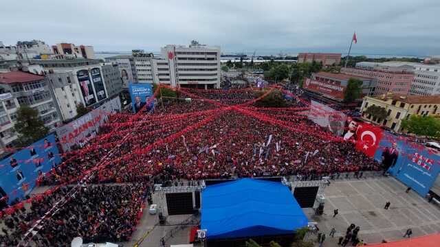 Millet İttifakı'nın Samsun mitinginde Kılıçdaroğlu, geniş bir kalabalığa seslendi Millet İttifakı'nın Samsun mitinginde Kılıçdaroğlu, geniş bir kalabalığa seslendi