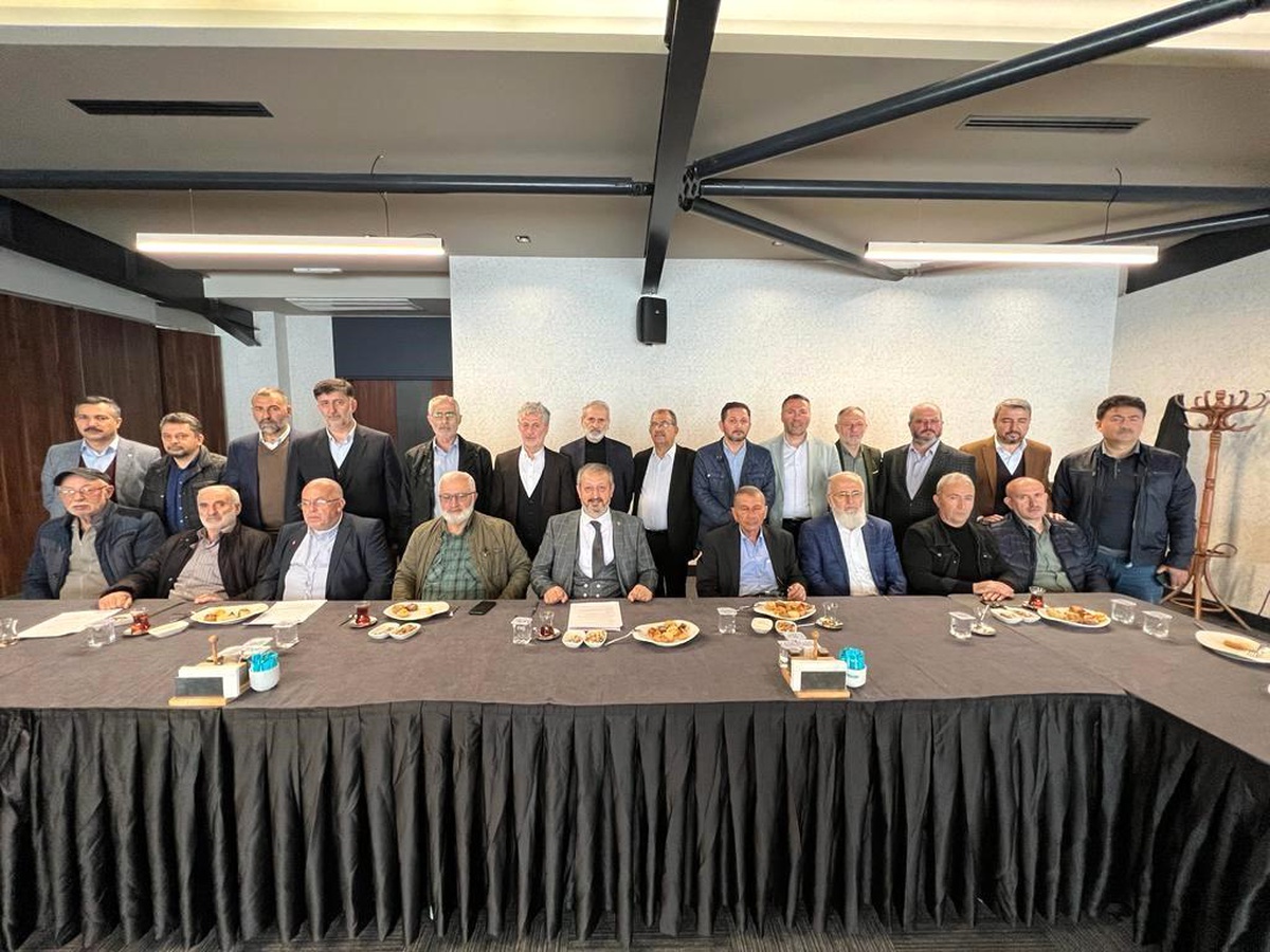 Saadet Partisi Kocaeli\'de Cumhur İttifakı ve Erdoğan\'ı destekleyeceğini açıkladı