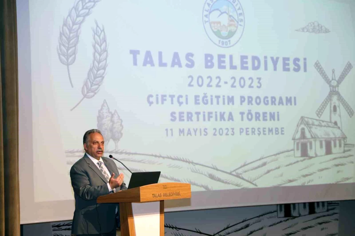 Talas Belediyesi ve İlçe Tarım Müdürlüğü, 2022-2023 Çiftçi Eğitim Programını Tamamladı