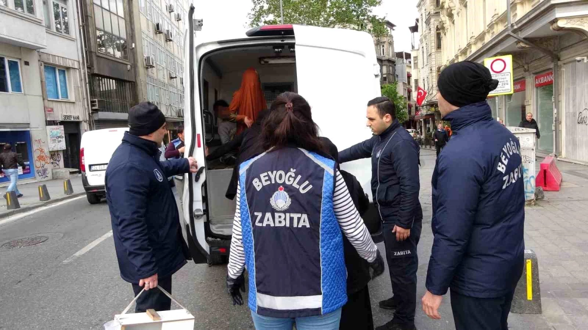 Beyoğlu Belediyesi Zabıta Ekipleri Dilencilere Operasyon Düzenledi