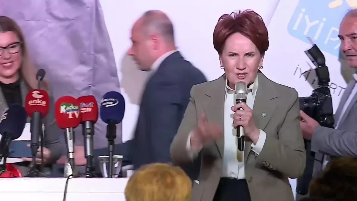 Akşener: "Ya Gösterdiği Kişinin Tutuklanabildiği, \'Seni İstemiyorum\' Dendiğinde O Kişinin Artık Hiçbir Hayat Hakkının Kalmadığı Bir Ülke ya da...