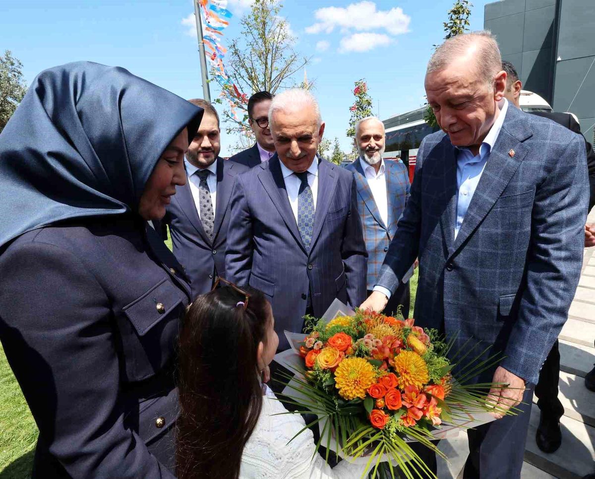 Cumhurbaşkanı Erdoğan Ümraniye Halk Buluşmasında konuştu