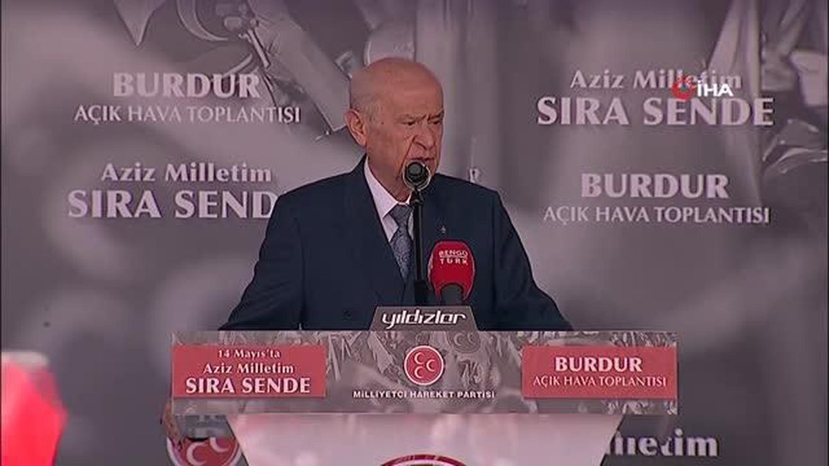Devlet Bahçeli: "Dünya çapında hiçbir muhalefet partisi Türkiye\'deki muhalefet partileri kadar savruk, sefil ve acınası hallere düşmemiştir.