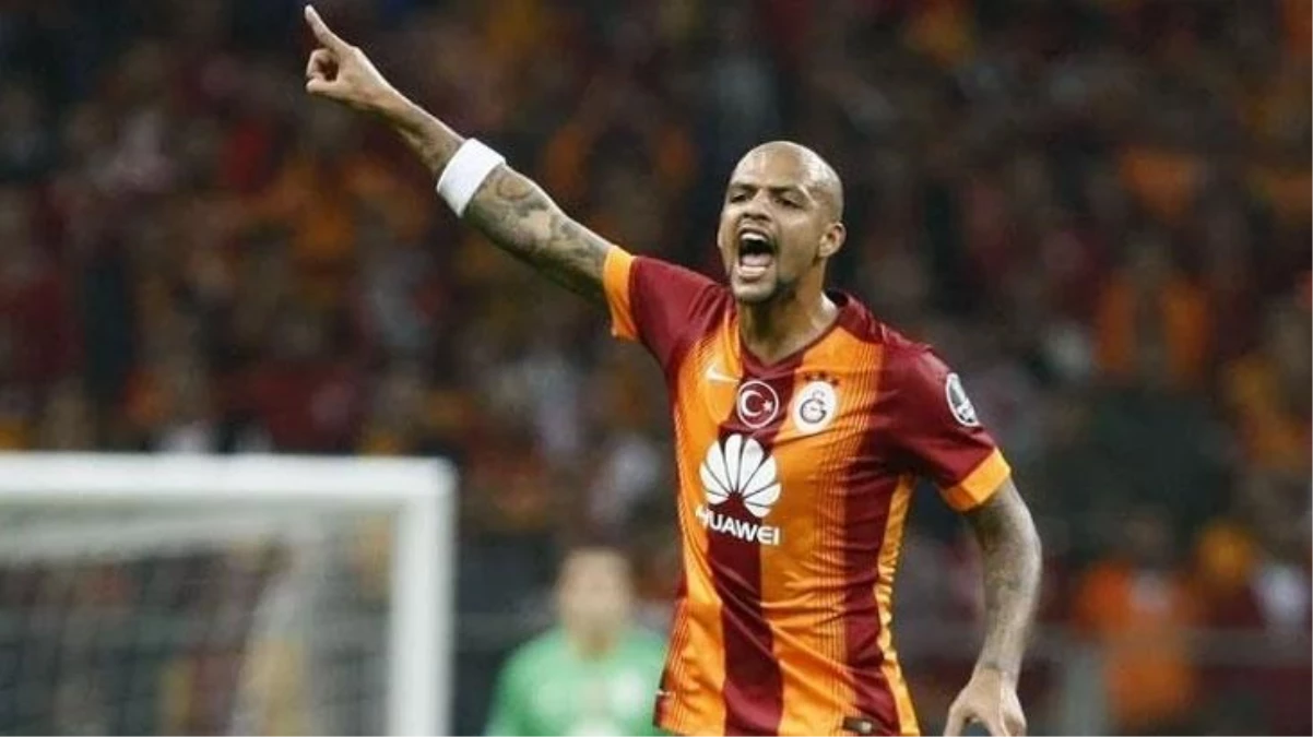 Galatasaray\'ın eski Brezilya\'lı futbolcusu Felipe Melo sosyal medya akımına uyarak, 14 Mayıs seçimlerinde tarafını belli etti