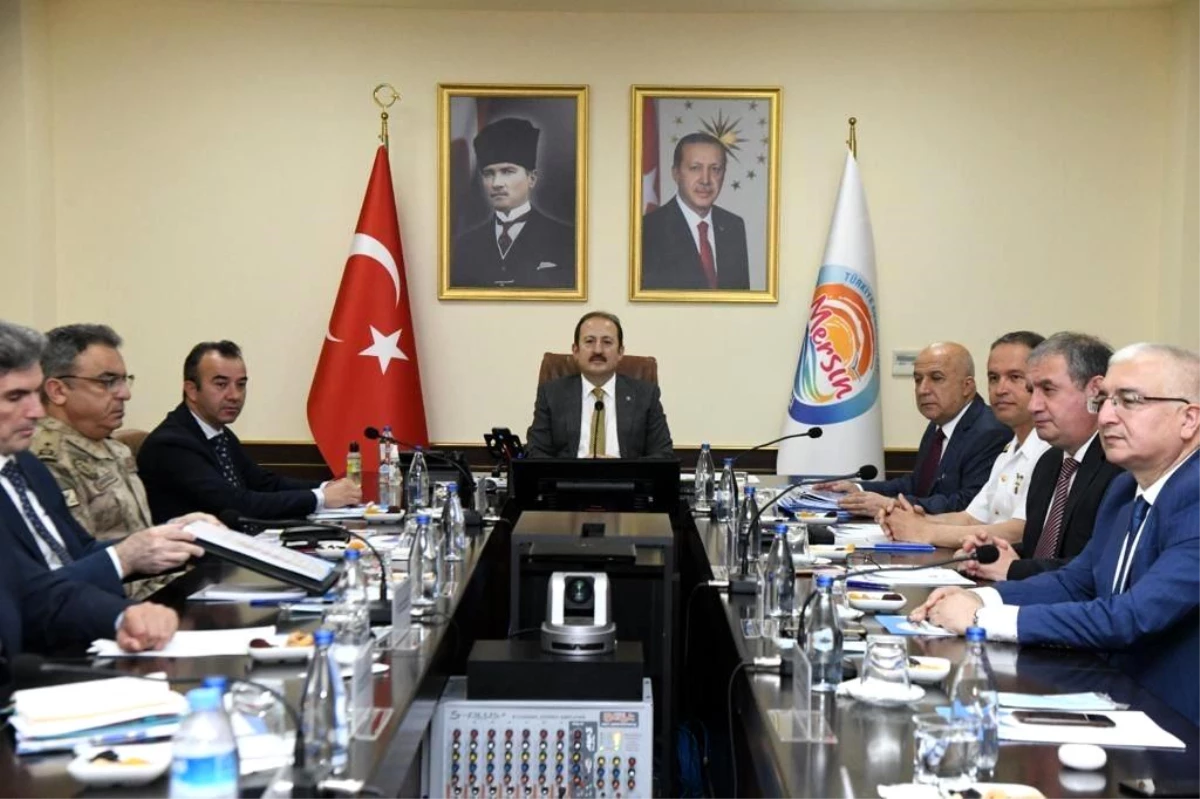 Mersin Valisi Başkanlığında Seçim Güvenliği Toplantısı Yapıldı