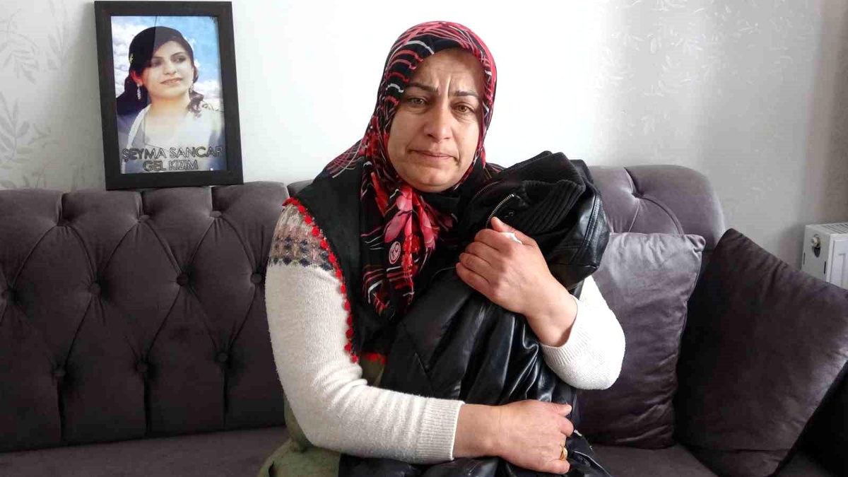 PKK tarafından kaçırılan kızının acılı annesi Vanda eylemde