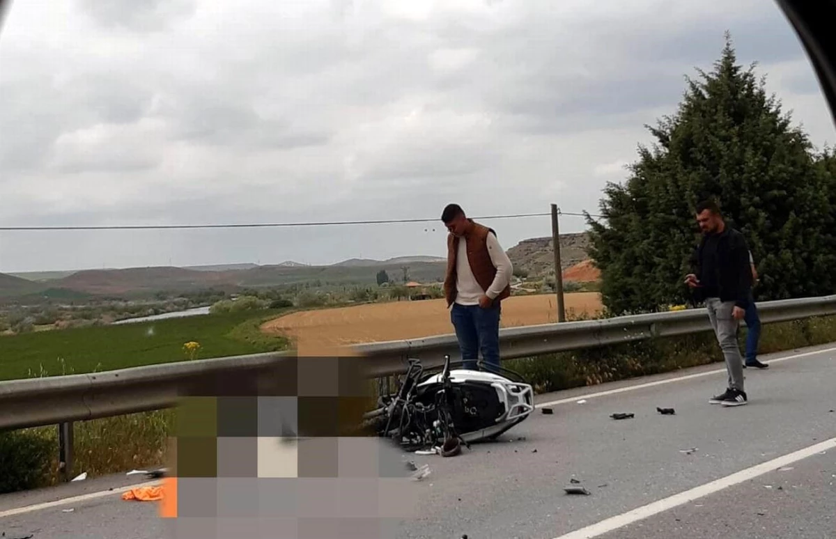 Nevşehir\'de tırla çarpışan motosiklet sürücüsü hayatını kaybetti