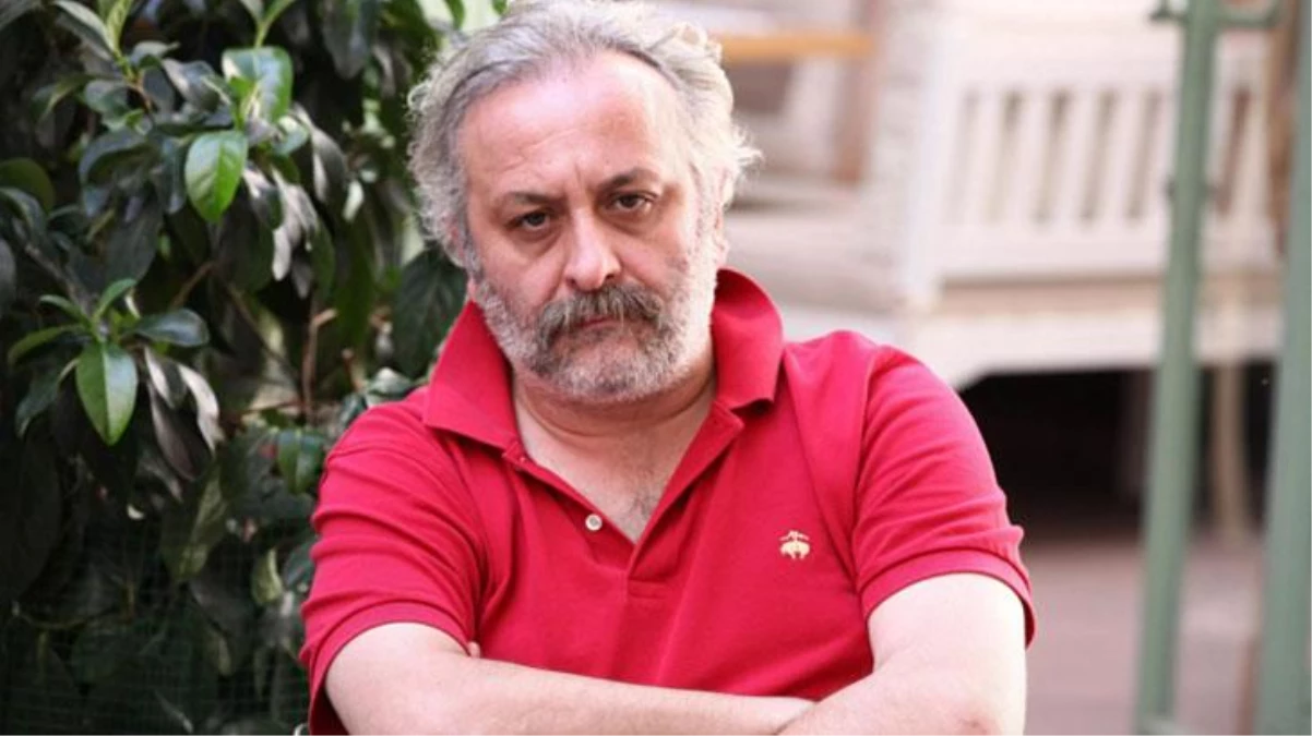 Yönetmen Onur Ünlü\'den tuhaf paylaşım! 14 Mayıs seçmenlerini "oy vermemeye" çağrı yaptı