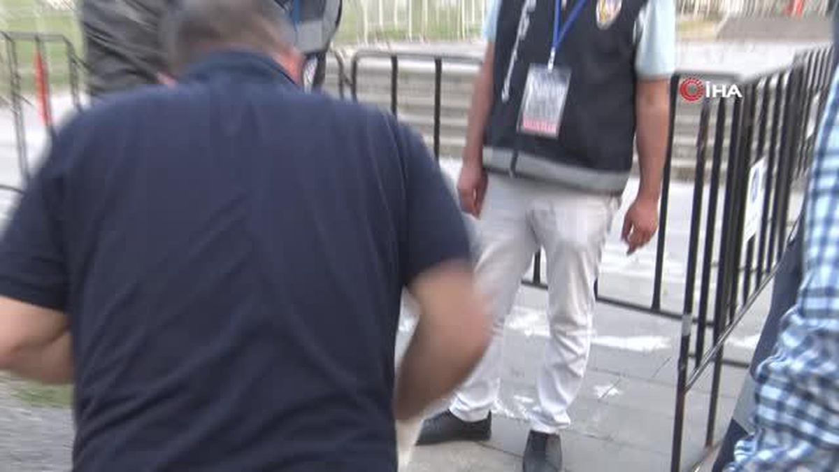 Antalyada sayımı tamamlanan oylar toplama noktasına gelmeye başladı