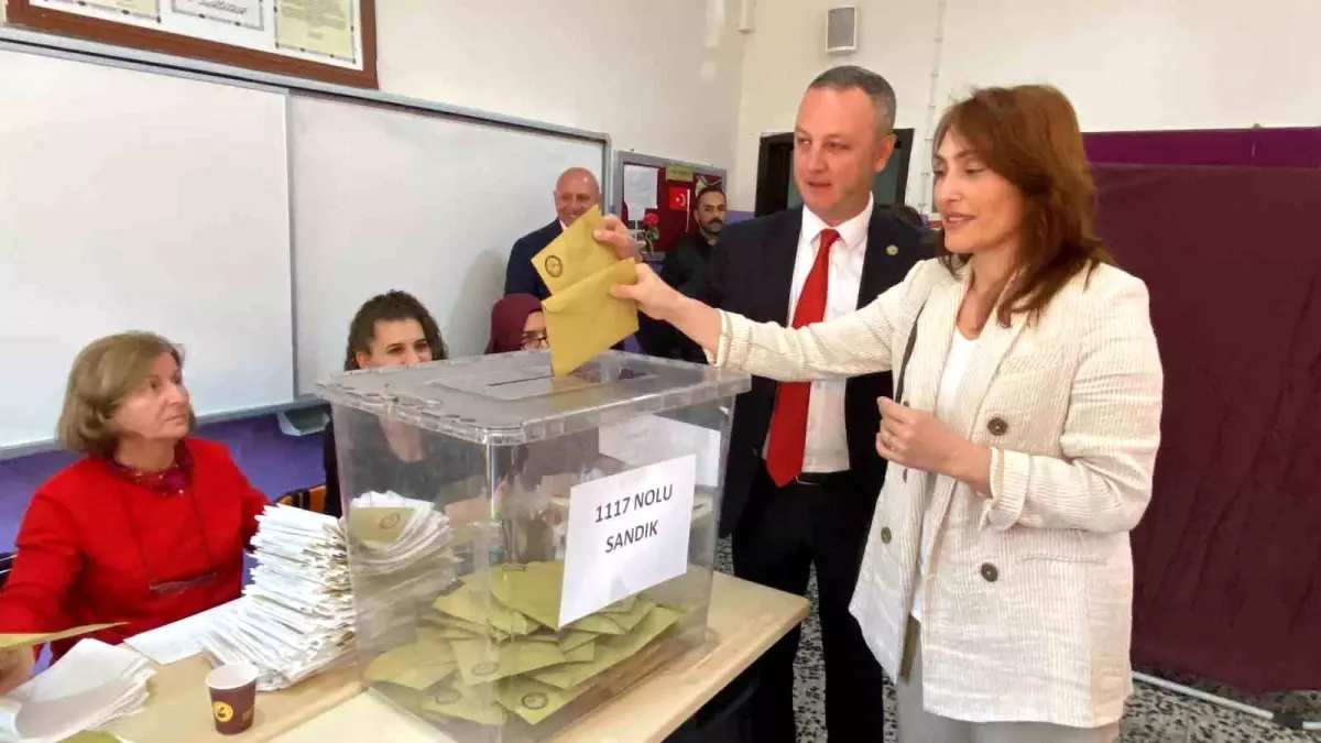 Zonguldak Belediye Başkanı Ömer Selim Alan Oyunu Kullandı