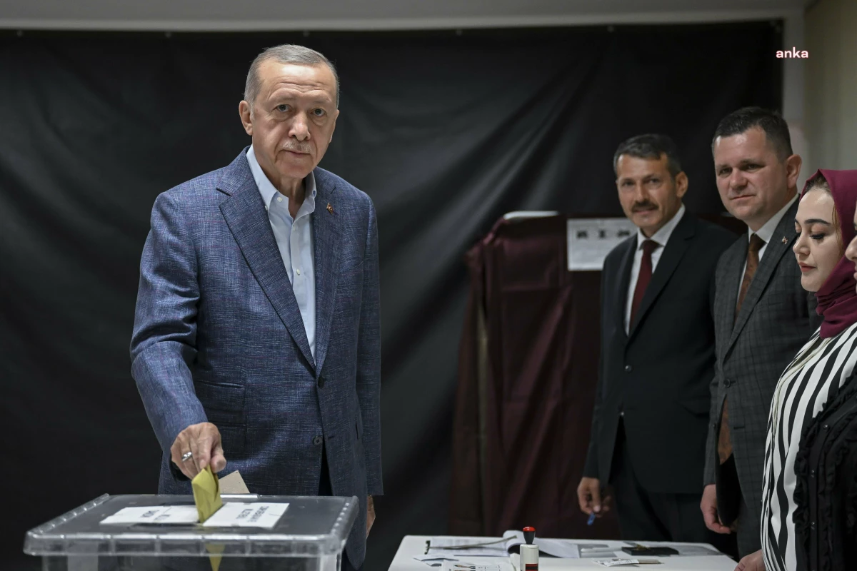 Erdoğan\'a, Oy Kullandığı Sandıktan 212 Oy Çıktı