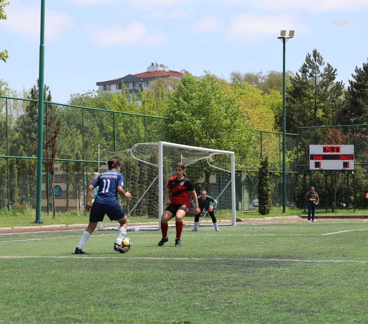 Eskişehir Büyükşehir Kadın Futbol Takımı, Ligde Adını Play-Offa Yazdırdı