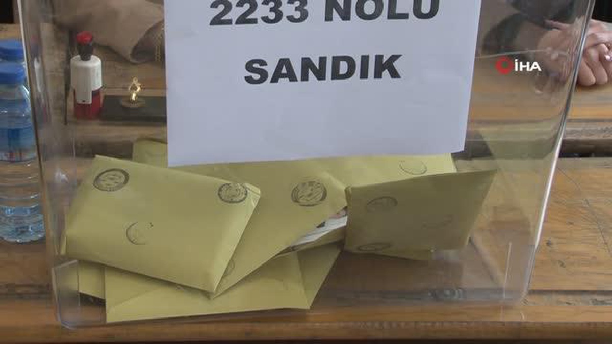 Fatihteki Sandıkta Oy Veren Kişi Sayısı Sandık Görevlilerinin Sayısından Az