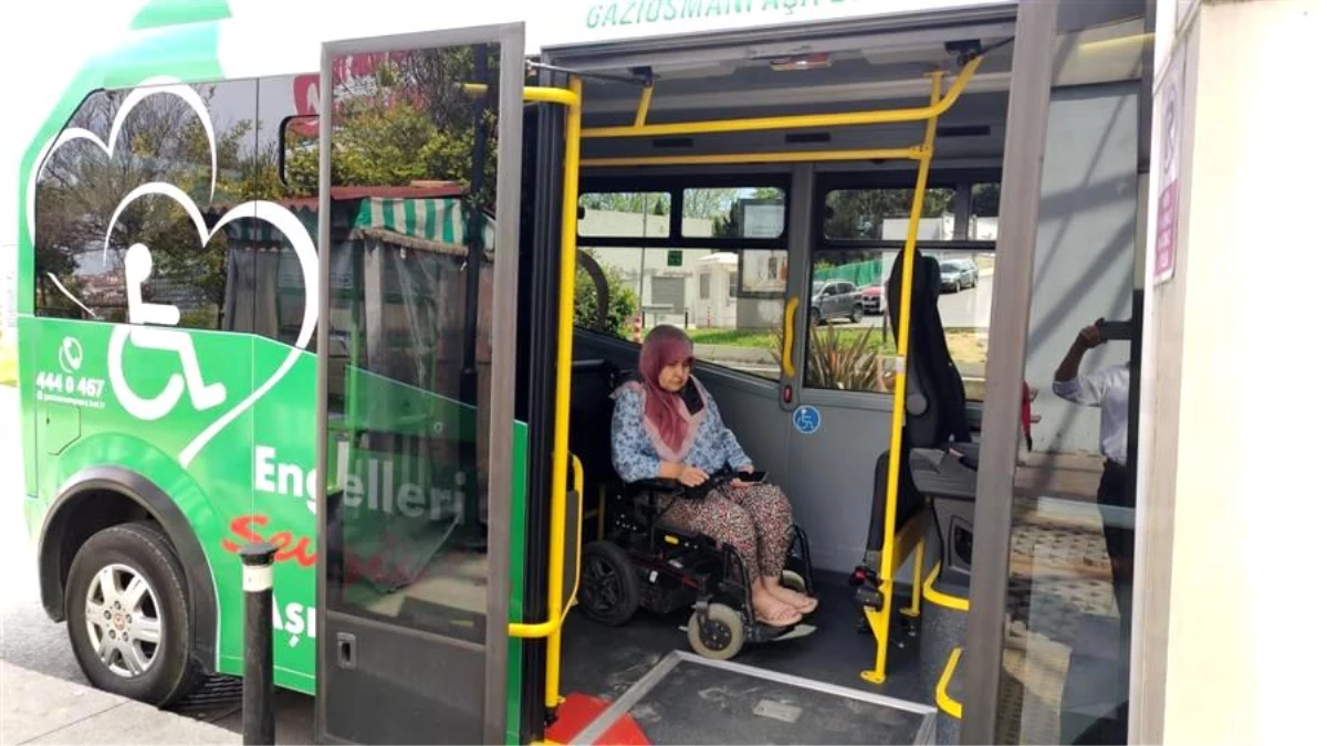 Gaziosmanpaşa Belediyesi, engelli ve yaşlı vatandaşlara ücretsiz ulaşım desteği sağlıyor
