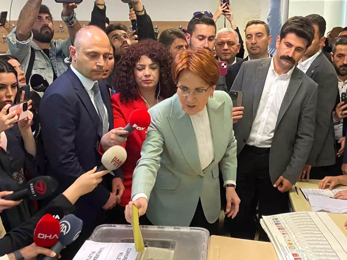 İYİ Parti Genel Başkanı Meral Akşener oy kullandı